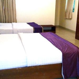 Hotel Hanuwant Palace